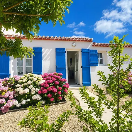 Casa de Férias Ep000-15v Maison De Charme Avec Jardin à Proximité De La